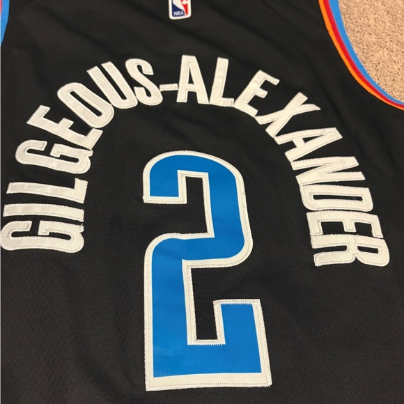 Shai Gilgeous-Alexander Oklahoma City Thunder Jersey - Picture 5 of 5